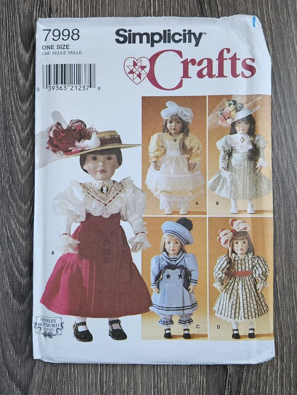 NEW Simplicity 7998 18